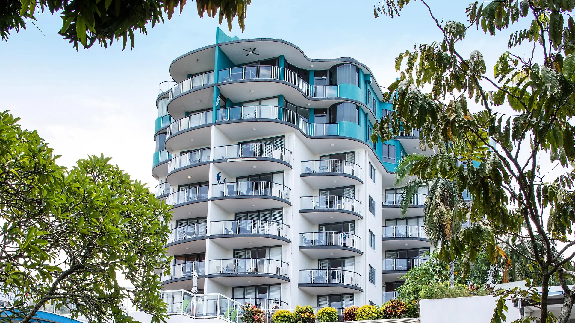 Breakfree Royal Harbour Aparthotel Cairns