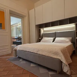  Apartment Indipendent With Terrace - Parking Italy